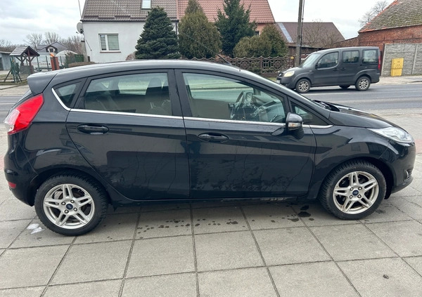 Ford Fiesta cena 22900 przebieg: 178000, rok produkcji 2015 z Kościan małe 29